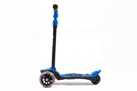 CHANKY Işıklı 3 Teker Çocuk Scooter (3+ Yaş)