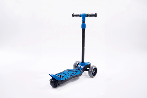 CHANKY Işıklı 3 Teker Çocuk Scooter (3+ Yaş) Mavi